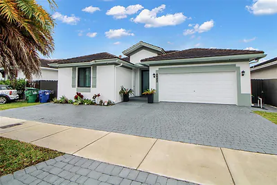 22936 SW 115th Ct Miami FL