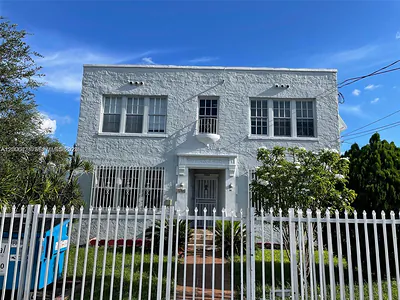3364 SW 2nd St 4 #4 Miami FL