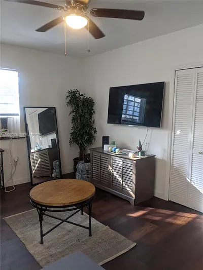7741 Hawthorne Ave 7741 #7741 Miami Beach FL