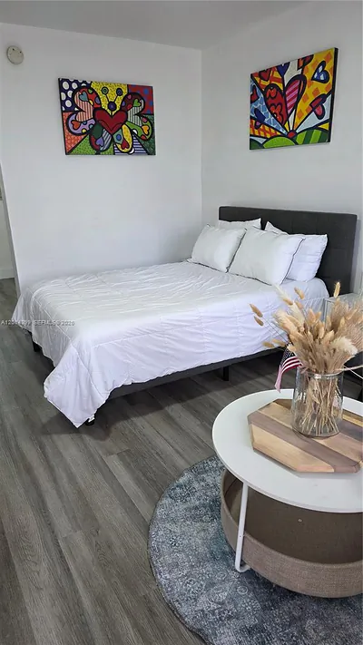 761 Euclid Ave 4 #4 Miami Beach FL