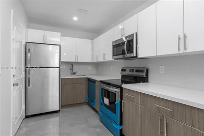 11930 NE 19th Dr 1 #1 North Miami FL
