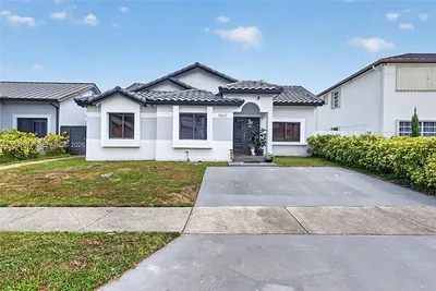 15613 SW 63rd Ter Miami FL