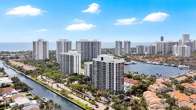 3600 Yacht Club Dr 1801 #1801 Aventura FL
