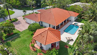 18461 SW 83rd Ave Cutler Bay FL