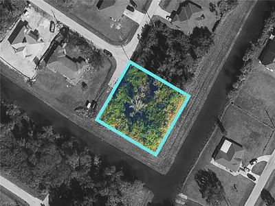 2801/2803 Ansel AVE S LEHIGH ACRES FL