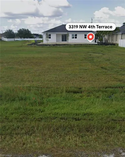 3319 4th TER CAPE CORAL FL