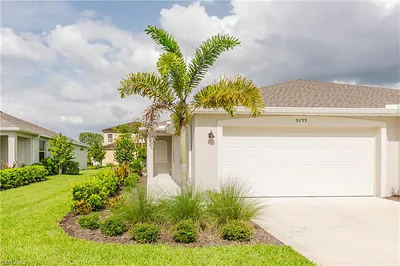 9099 Leatherwood LOOP LEHIGH ACRES FL