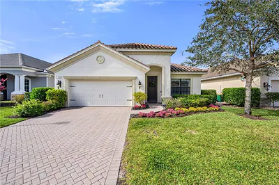 3634 Canopy CIR NAPLES FL