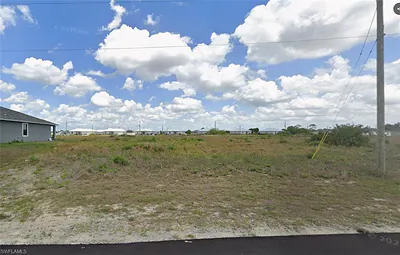 9022 Largo CT LABELLE FL