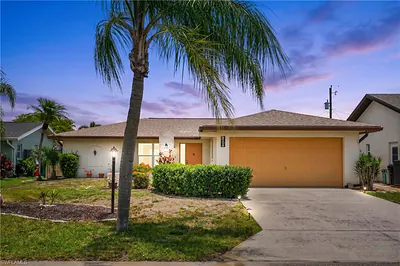 9708 Foxglove CIR FORT MYERS FL