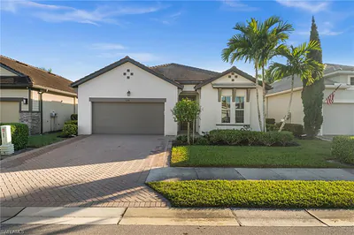 3292 Pilot CIR NAPLES FL