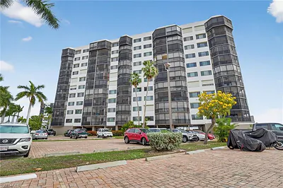 4263 Bay Beach LN 815 #815 FORT MYERS BEACH FL