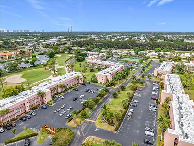 150 TURTLE LAKE CT 309 #309 NAPLES FL