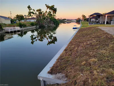 1906 NE 6th ST CAPE CORAL FL