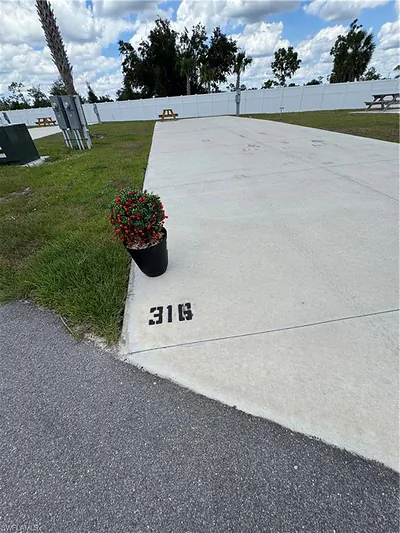 316 Horizon RD PUNTA GORDA FL