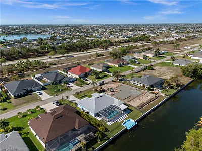 1229 SW 24th ST CAPE CORAL FL