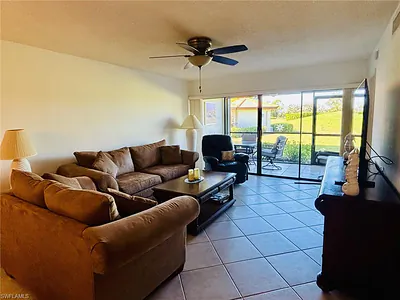 605 Augusta BLVD 4 #4 NAPLES FL