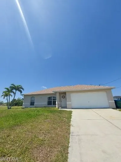 18 NW 29th PL CAPE CORAL FL