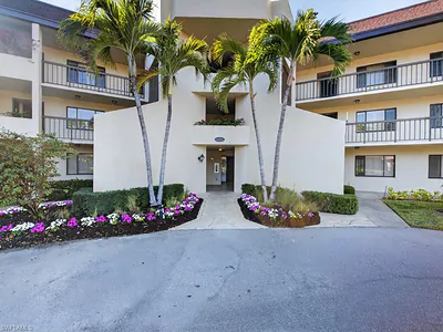 413 Augusta BLVD 206 #206 NAPLES FL