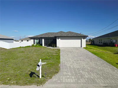 2507 NW 8th PL CAPE CORAL FL