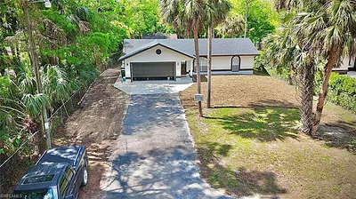 241 8th ST SE NAPLES FL