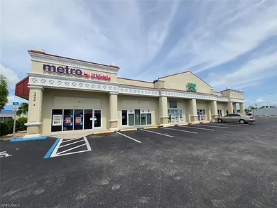3046 Del Prado BLVD S 2B #2B CAPE CORAL FL