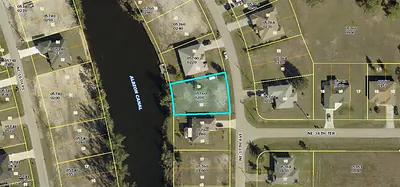 3820 17th AVE CAPE CORAL FL