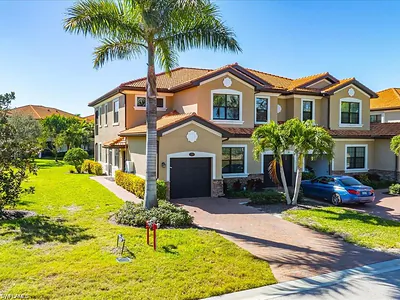26141 Palace LN 201 #201 BONITA SPRINGS FL