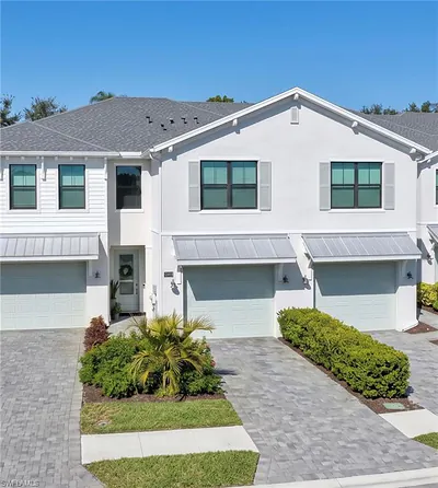 13045 Pembroke DR NAPLES FL