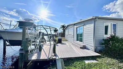 5545 Sir Walter WAY NORTH FORT MYERS FL