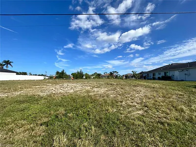 2007 15th PL CAPE CORAL FL
