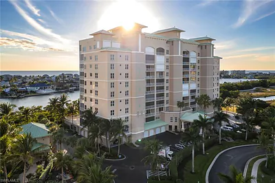 4192 Bay Beach LN 881 #881 FORT MYERS BEACH FL