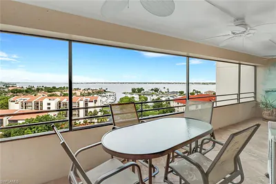 5260 S Landings DR 1005 #1005 FORT MYERS FL