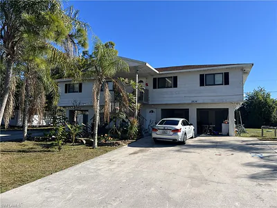 2836 Tropicana BLVD NAPLES FL