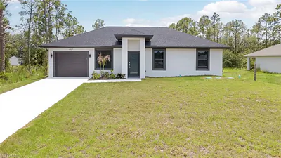 457 Woodman DR LEHIGH ACRES FL