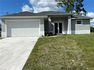3304 11th ST W LEHIGH ACRES FL