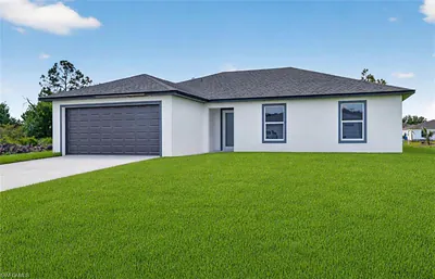 704 Carbon ST E LEHIGH ACRES FL