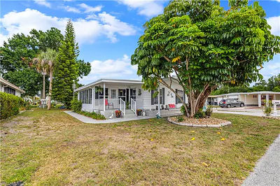 506 Blossom CT NORTH FORT MYERS FL