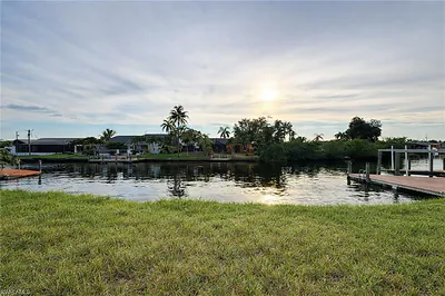 4226 SW 1st PL CAPE CORAL FL