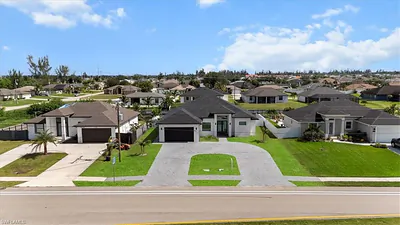 2125 SW Trafalgar PKWY CAPE CORAL FL