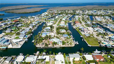3544 Emerald #13 AVE ST. JAMES CITY FL