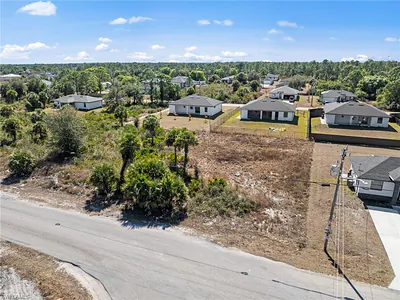 3225 59th ST W LEHIGH ACRES FL