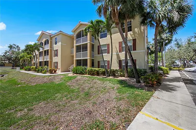 4105 Residence DR 718 #718 FORT MYERS FL
