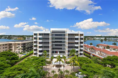 3100 Gulf Shore BLVD N 303 #303 NAPLES FL