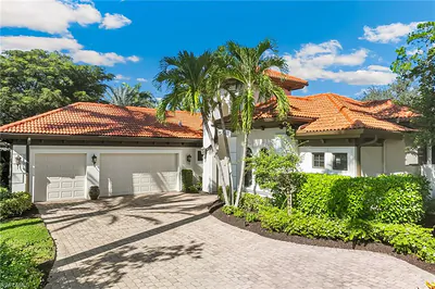 7749 Classics DR NAPLES FL