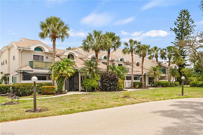 77 EMERALD WOODS DR I6 #I6 NAPLES FL