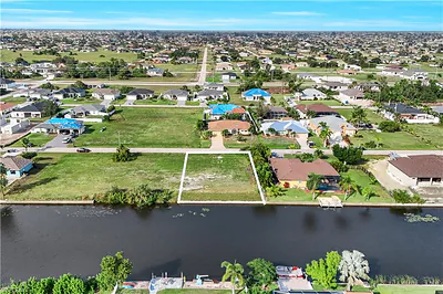 2712 SW 1st TER CAPE CORAL FL