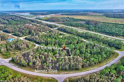515 Ladd ST LEHIGH ACRES FL