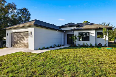 5000 3rd ST W LEHIGH ACRES FL