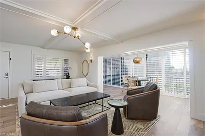 222 Harbour DR 105 #105 NAPLES FL
